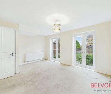 Terraced House to rent on - Photo 5