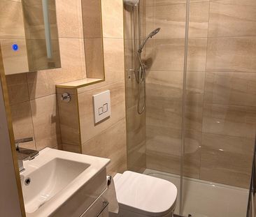 1 Bed Flat, Brunswick Street, EH7 - Photo 1