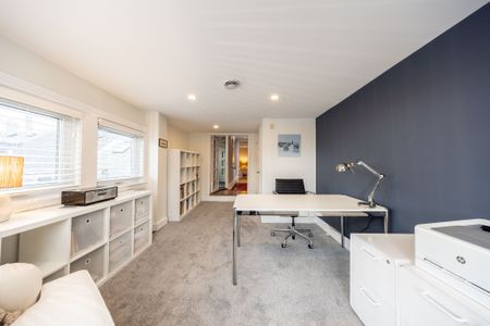 For Lease - 381 Wellesley Street, Toronto, Ontario - Photo 4