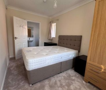 Studio to rent - Photo 5