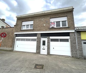 GERENOVEERDE WONING MET 2 SLAAPKAMERS EN GARAGE IN IEPER - Photo 5