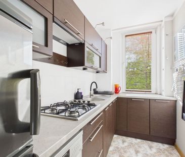 PRZY ŁAZIENKACH | Oddzielna kuchnia | Balkon - Zdjęcie 2