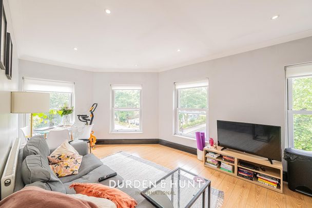 Wanstead Heights, I High Street, Wanstead - Photo 1