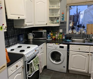 3 Bed Terraced House, Boundary Road, E13 - Photo 5