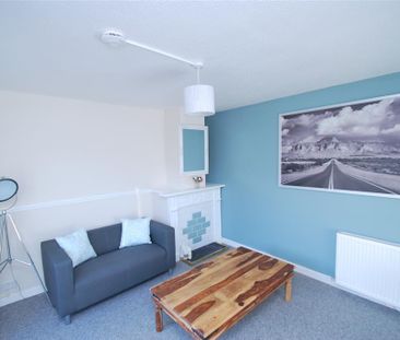 Rosewarn Close, Bath - Photo 2