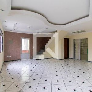 Casa para alugar com 160m², 3 quartos e 4 vagas - Foto 2
