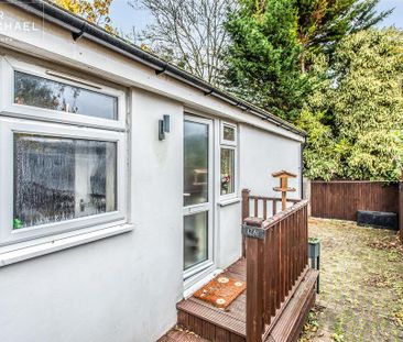 1 bedroom detached house to rent - Photo 2