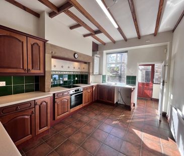3 bedroom terraced house to rent - Photo 3