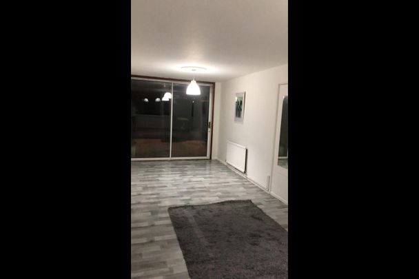 3 Bed Terraced House, Northcote Way, NG6 - Photo 1