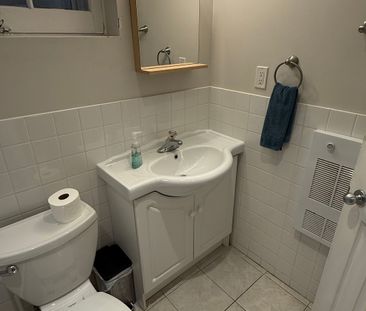 For Lease - 187 Mill Street, Richmond Hill, Ontario - Photo 4