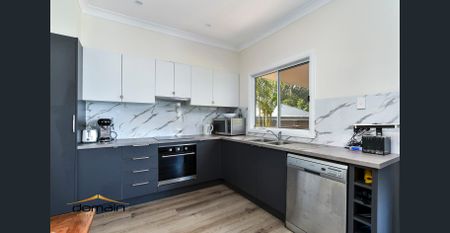 Great Location - Photo 5