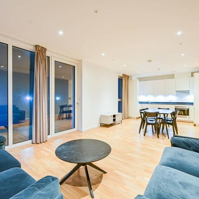 3 bedroom flat to rent - Photo 1