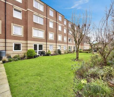 1 bedroom retirement property to rent - Photo 4