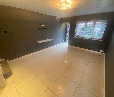 2 bedroom semi-detached house to rent - Photo 1