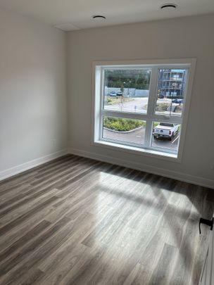 For Lease - 1100 Lackner Place Unit# 214, Kitchener, Ontario - Photo 1