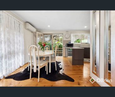 13 Bangor Drive, Frankston, Vic 3199 - Photo 3