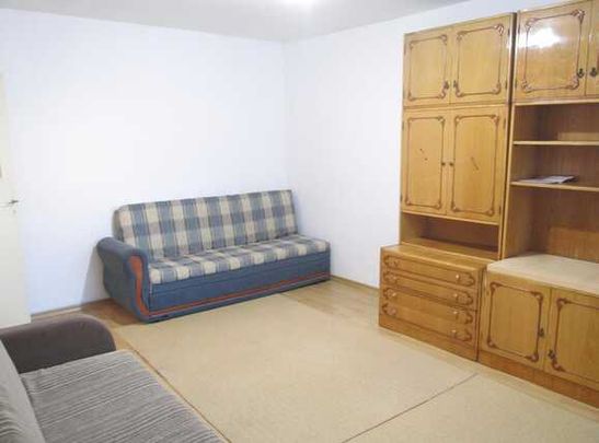 Garsoniera, 33 mp, zona strazii Mehedinti - Photo 1