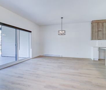 1597, rue du Calypso, Magog - Photo 1