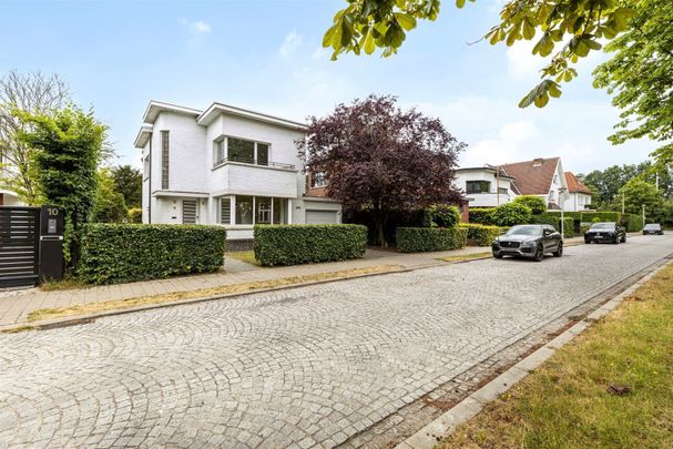 ELSDONK: karakterwoning gelegen in DE mooiste straat van den Elsdonk. - Foto 1