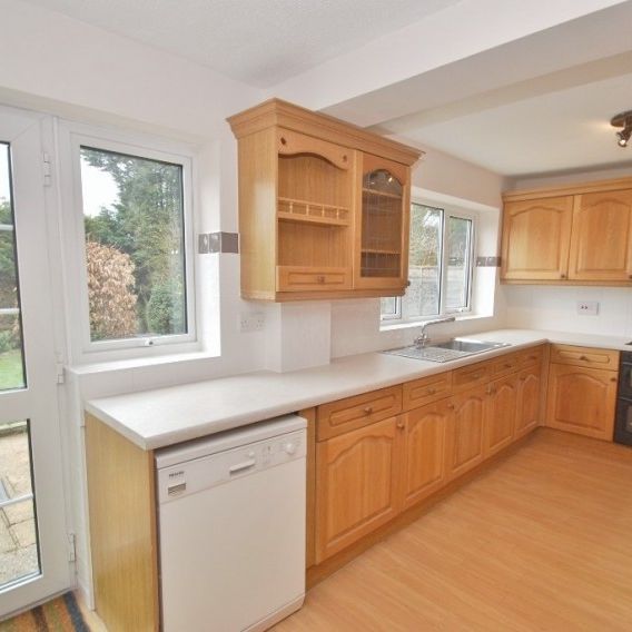 Acres End, Amersham, Bucks,HP7 - Photo 1