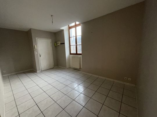 A LOUER - Châteauneuf sur cher - T3 de 77m² - Photo 1