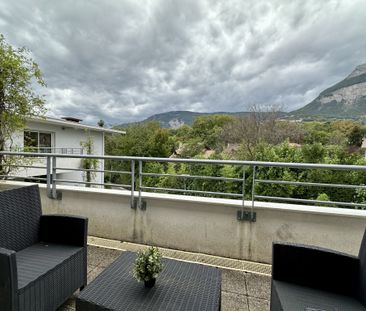 Location Appartement 1 pièce 15m² MEYLAN 38240 - Photo 1
