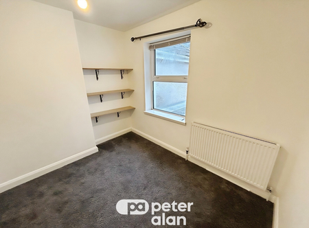 Diana Street, Troedyrhiw, MERTHYR TYDFIL - Photo 2