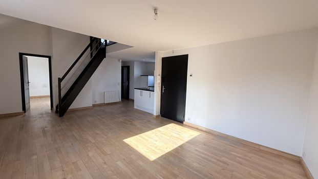 Location Appartement 2 pièces 55m² LA BASSEE 59480 - Photo 1