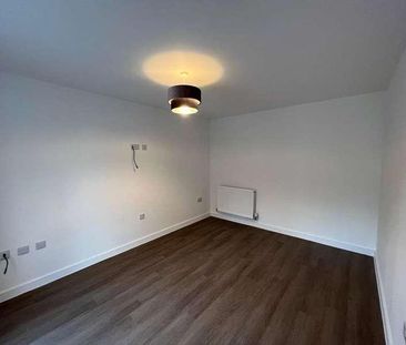 Whittle Way, Brockworth, Gloucester, Gloucestershire, GL3 - Photo 6