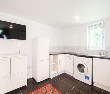 Studio Flat, Grasmere Avenue, HA9 - Photo 5