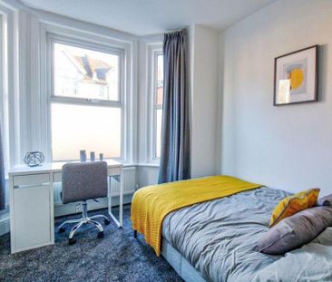 1 bedroom in a house share to rent - Photo 1