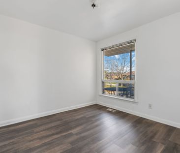 For Lease - 30 Wexford Boulevard, Toronto, Ontario - Photo 3