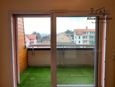 Location Appartement 2 pièces 35m² THONON LES BAINS 74200 - Photo 2