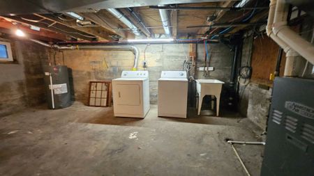 For Lease - 13 Wilson Street, Oshawa, Ontario - Photo 5