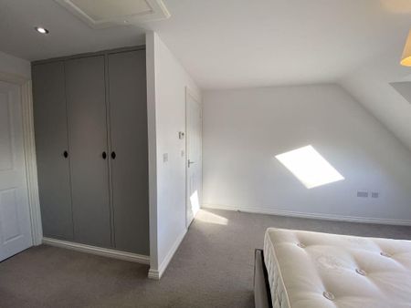 3 bedroom semi-detached house to rent - Photo 4