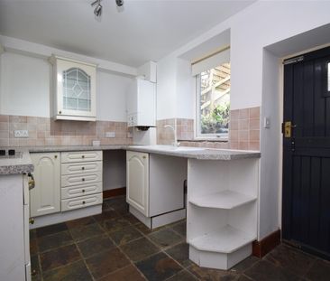 Stoney Bank, Hawking Croft Road, Horbury - Photo 1
