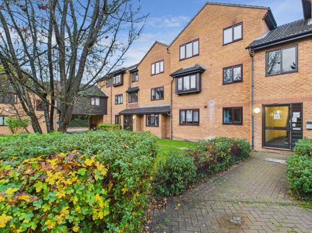 Knaves Hollow, Wooburn Moor, High Wycombe,HP10 - Photo 5