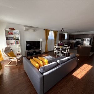 Spacieux Condo Lumineux 2 Chambres - Photo 2