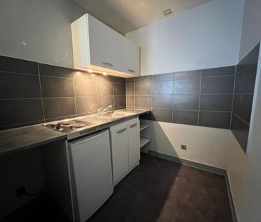 Location Appartement 2 pièces 33m² LA ROCHELLE 17000 - Photo 1