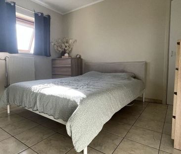 Appartement te huur in Buggenhout voor € 630 met 2 slaapkamers - Photo 2