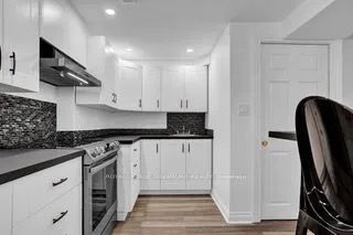 754 Craighurst Court #Bsmt - Photo 5