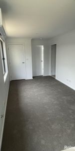 2 Bedroom West Tamworth Unit - Photo 4