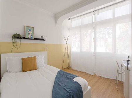 Largo Manuel Emídio da Silva, Lisbon, Lisbon 1500-415 - Photo 4