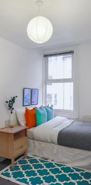 Lovely house with garden, close to Universities Room F - Photo 1