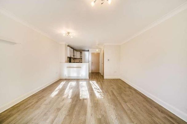 Tyler Row, Glanville Road, OX4 - Photo 1