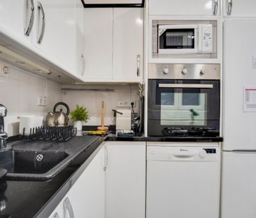 Beautiful exterior room in Plaza Mayor - Photo 4