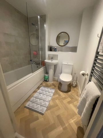 1 Bed Flat, Sherlock Street, B5 - Photo 2