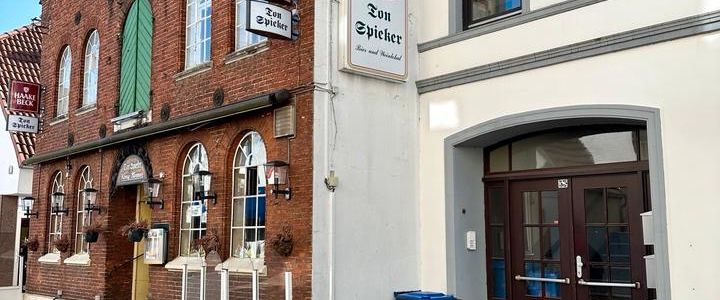 Zimmer zur Miete in einem Beauty-Salon im Zentrum - Photo 1