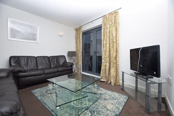 2 bedroom apartment to rent - Photo 1