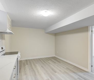 For Lease - 6 Northrop BSMT Avenue, Clarington, Ontario - Photo 4